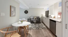 Cozy High Park Heaven, Private Entrance & Bath - Image 2