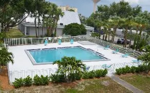 Remington Inn & Suites - Image 5