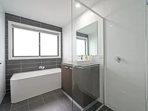 Spacious Modern 5Bedroom Retreat near Gregory Hill - Image 5