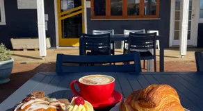 The Platypus Accommodation & Cafe - Image 4