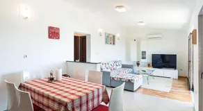 Nice Apartment In Sucuraj With Wifi - Image 3