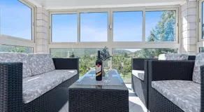 Beautiful holiday home with private sauna - Image 4