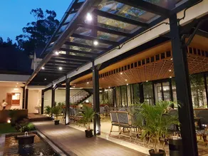Beehive Boutique Hotel - Image 3