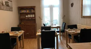 Cliveden Guest House - Image 2