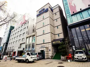 Hotel Highland - Image 4