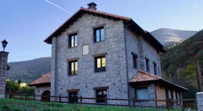 Hotel Eigón - Image 4