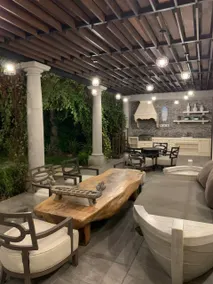 Montana Beach Villa - Image 4