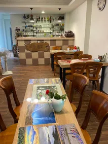 Jiufen Yunhai Yazhu Homestay - Image 5