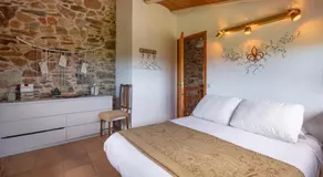 Apartamento duplex rural con chimenea y vistas panorámicas desde la cama - Image 2