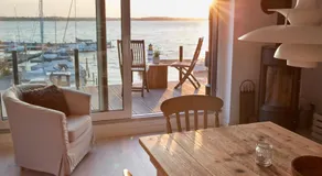 Entspannt Urlauben am Wasser Ferienhaus "Schuppen 23" für bis zu vier Personen! - Image 3