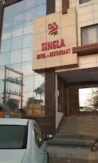 Singla Hotel & Restaurant - Image 5