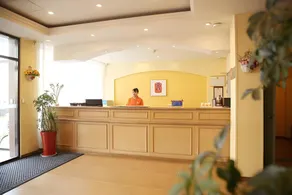 Home Inn Quwo Dayun Road Fuxi Street Xiguankou - Image 3