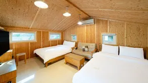 Fox Loves the Moon Pool Villa & Glamping - Image 4