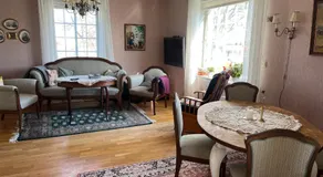 Sjarmerende hus med veldig stort uteareal. - Image 2