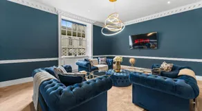 Opulence in Central Bath - The Gatsby - Image 4