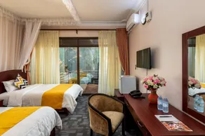 Entebbe Travellers Inn - Image 2