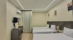 Regant pyramids hotel & free taxi - Image 2