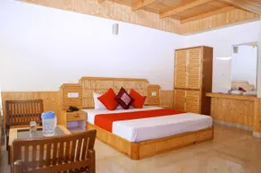 SPOT ON Shree Ram Raj Resort,Abhinandan Marriage lawn - Image 3