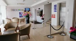 Northern Lodge Hotel - Image 4