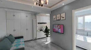 Central Avenue Apartment - Image 2