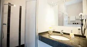 Hotel Alt Riemsloh - Image 2
