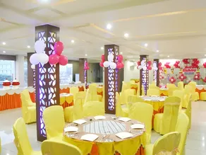 Hotel Nakshatra Inn - Image 2