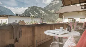 Hotel Garni Larcherhof - Image 4