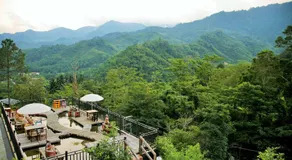 Yanzitao Pottery Coffee B&B - Image 3