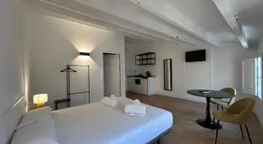 Hotelito Boutique Badalona Gran Villa - Image 2