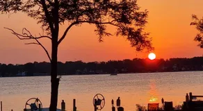Charming Walled Lake MI Cottage - Image 4