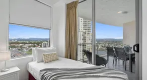 Mantra Wings Surfers Paradise - Image 2
