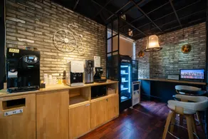 JK Hotel - Image 4