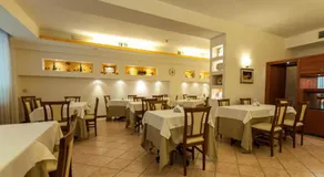 Hotel Orsini - Image 2