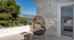 Stunning Home In Splitska - Image 5