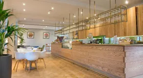West Court- Jesus College - Image 4