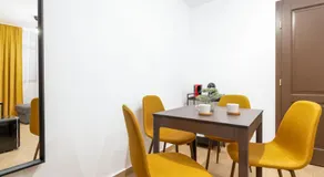 CADORO City Center Apartments- Ultracentral - Image 4