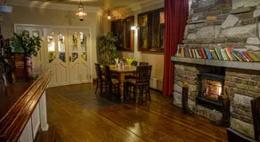 Jacob's Well Hotel - Image 5