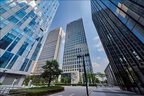 Poly World Trade Weifuton Apartment (Guangzhou Tower Pazhou Exhibition Centre Branch) - Image 1