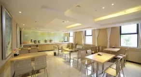 City Comfort Inn Yichang Gezhouba CBD Shopping Center - Image 4