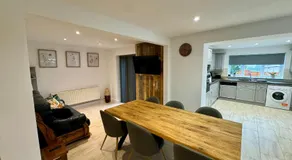 Florina s House 4 Bedrooms Villa - Image 3