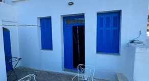 Cycladic house with amazing view in Potamia village - Image 3