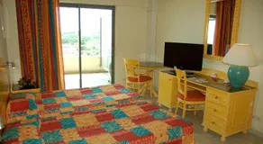 Hotel La Galleria - Image 2