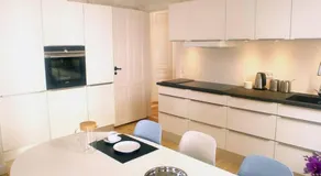 Next to New Harbor / 3 BR & 2 Bath Rooms - Image 3