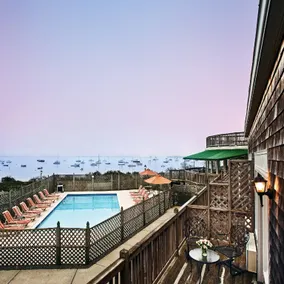 Bay Voyage Inn - Image 5