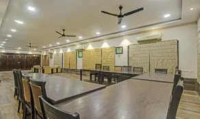 FabHotel All In One Saltlake - Opp BJ Market Complex - Image 5