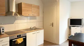 cozy 2-room Apartment - Image 2