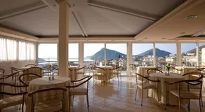 Viaros Hotel Apartments - Image 3