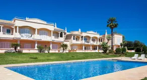 10 marinha - 2 Bed Apt at Praia da marinha - Image 4
