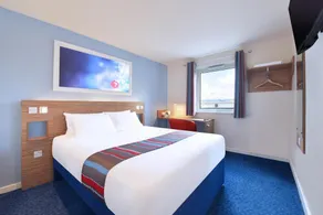Travelodge Cambridge Swavesey - Image 4