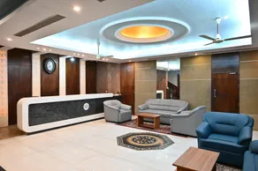 Hotel Wildberrys Suite - Image 3